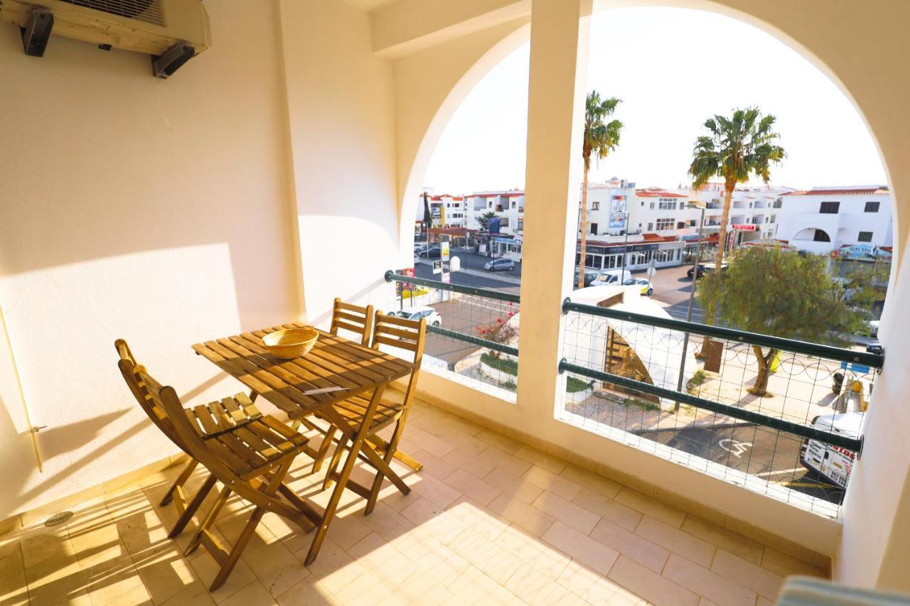 Apartamentos Ninho Das Gaivotas Albufeira Exterior photo